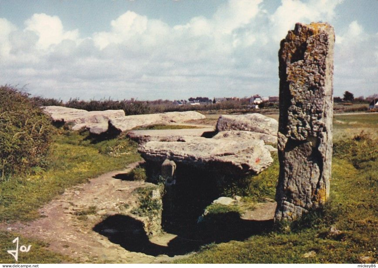 LOCMARIAQUER --Le Dolmen Des Pierres Plates  ( Préhistoire) - Locmariaquer