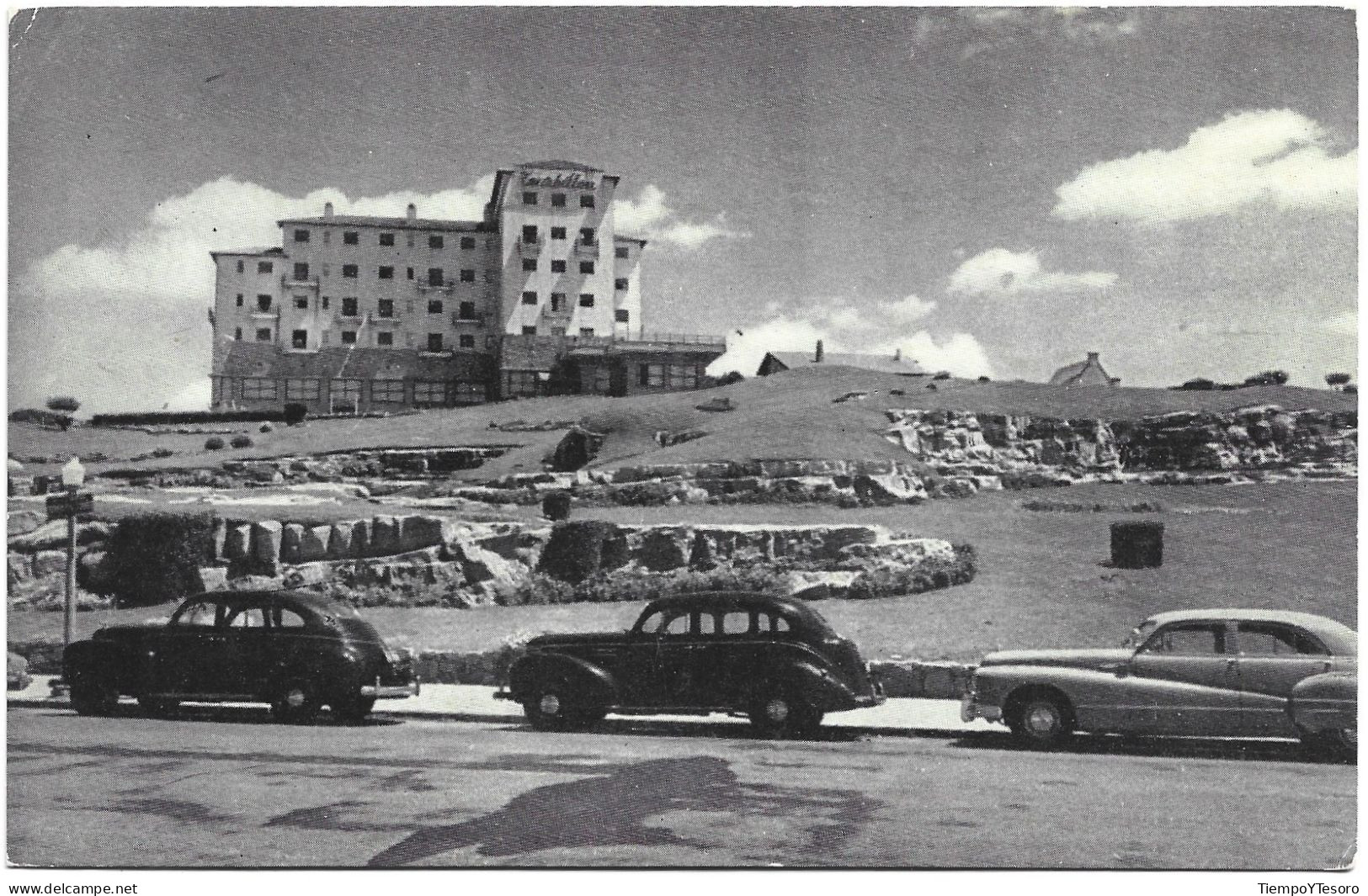 Postcard - Argentina, Mar Del Plata, San Martín Park And Tourbillón Hotel, N°584 - Argentine