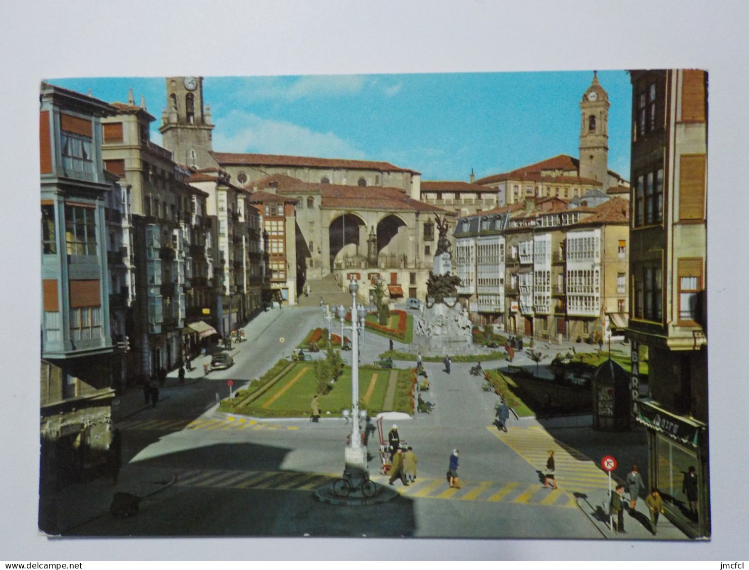 VITORIA-GASTEIZ    Plaza De La Virgen Blanca - Álava (Vitoria)