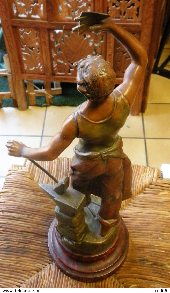 Statue Forgeron "Le Travail" Régule Par Charles Ruchot Belle Patine Haut 42.30 Cm Dont Socle Bois Tbe - Altri & Non Classificati