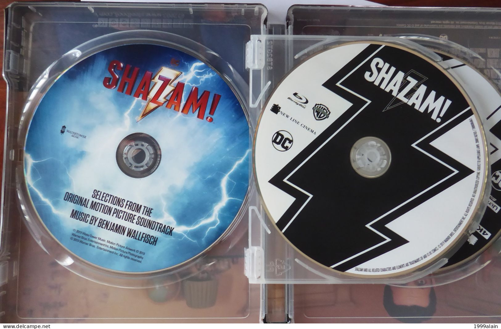 SHAZAM - STEELBOOK - 4 DISQUES (BLU-RAY UHD 4K + 3d + BLU-RAY + CD MUSIQUE) - Sonstige Formate