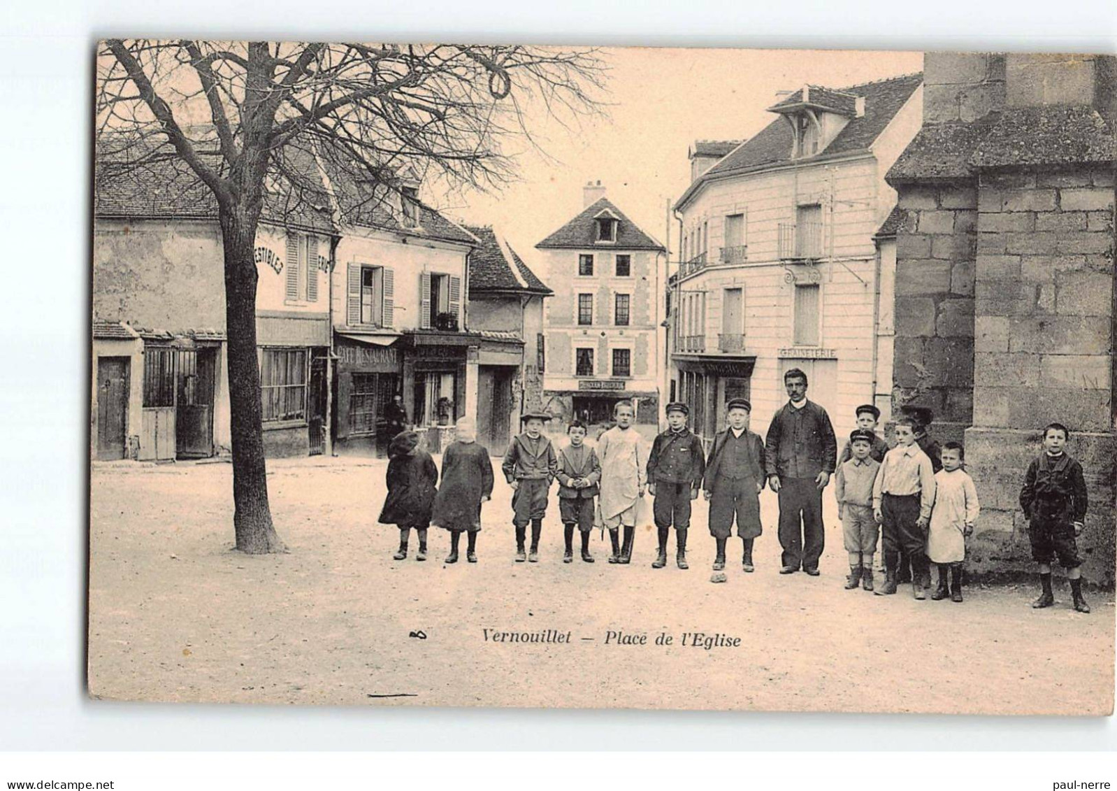 VERNOUILLET : Place De L'Eglise - Très Bon état - Vernouillet