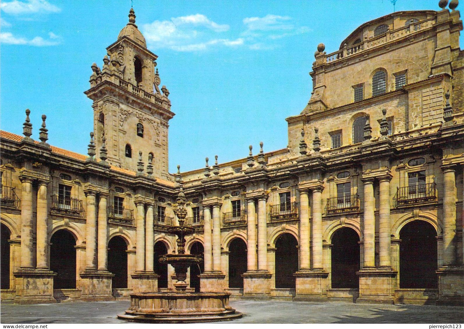 Santiago De Compostelle - Monastère San Martin Pinario - Cloître - Santiago De Compostela