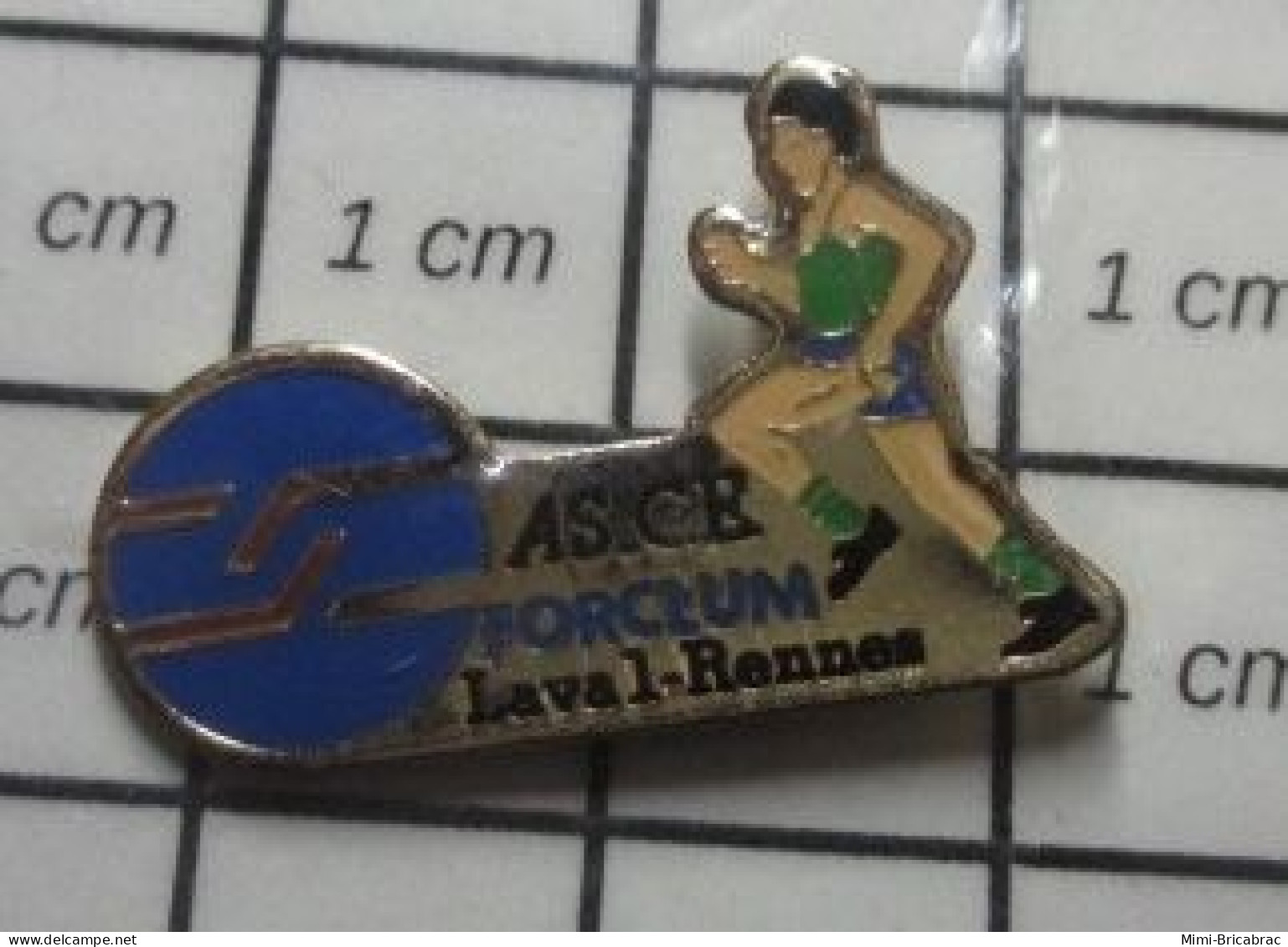 414B Pin's Pins / Beau Et Rare / SPORTS / ATHLETISME AS CE FORCLUM LAVAL RENNES - Athlétisme