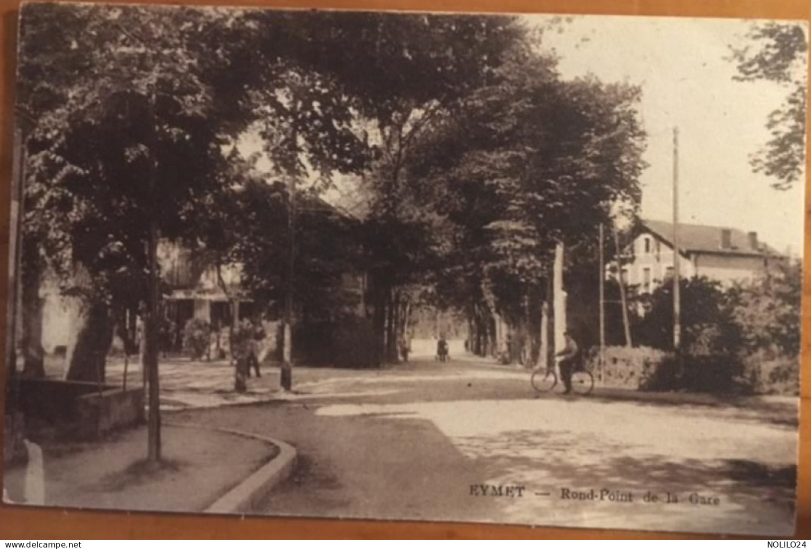 Cpa 24 EYMET Rond-Point De La Gare, Animée, éd Guionie, Non écrite - Eymet