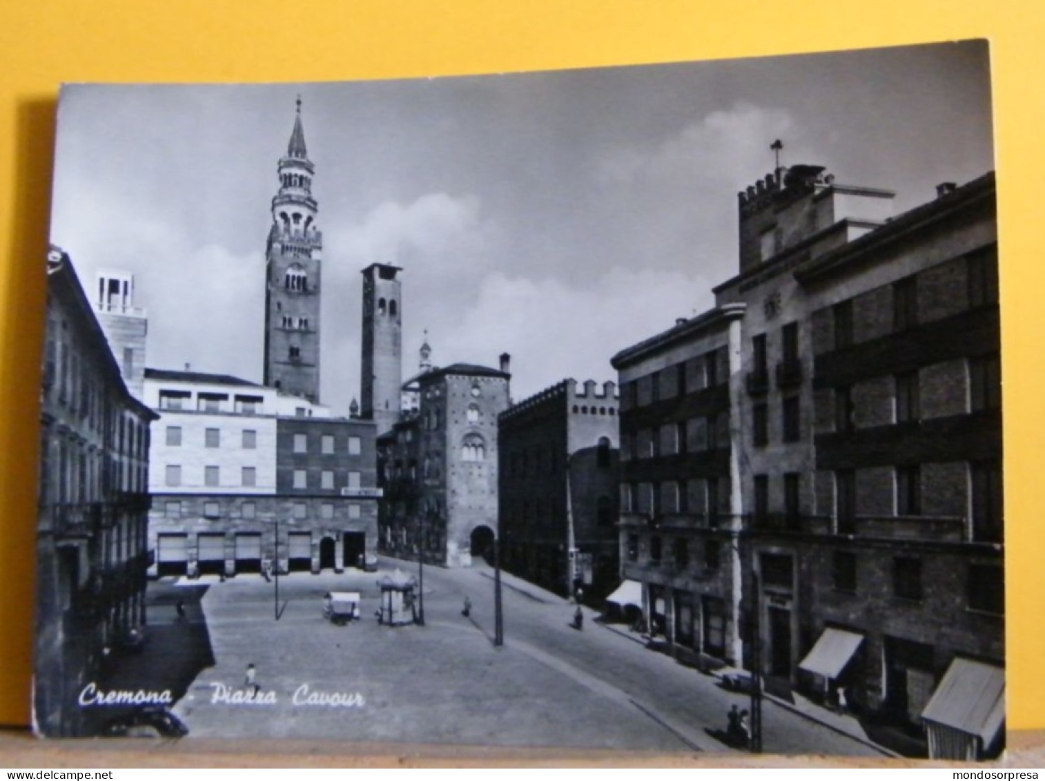 (C/1) CREMONA - PIAZZA CAVOUR - ANIMATA - VIAGGIATA - Cremona