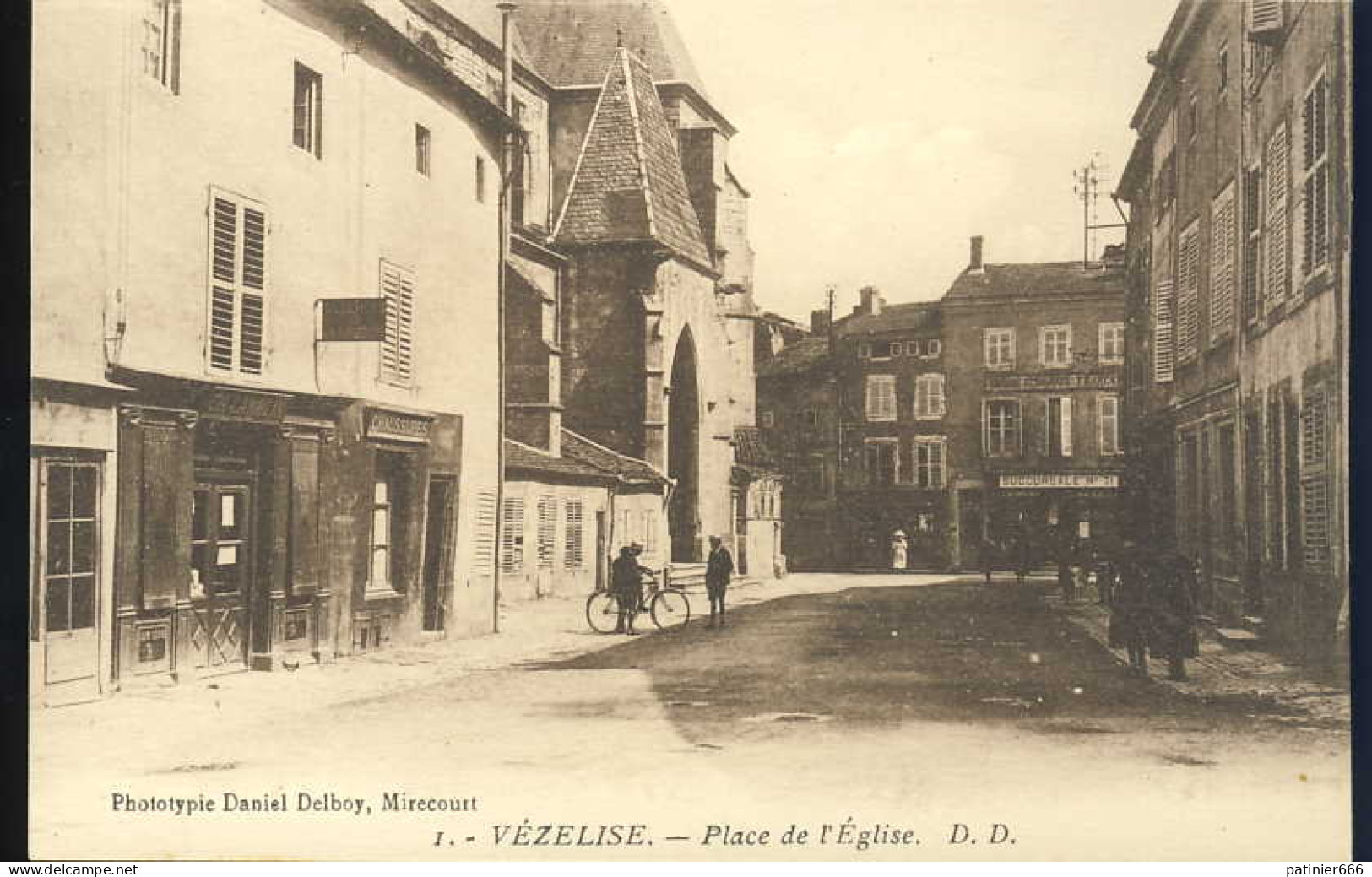 Vezelise Place De L'eglise - Vezelise