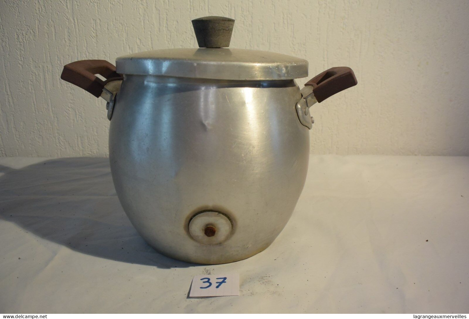 C37 Ancienne Casserole En Aluminium - Pentole