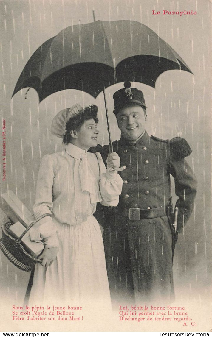 COUPLES - Le Parapluie - Echange De Tendres Regards - Carte Postale Ancienne - Paare