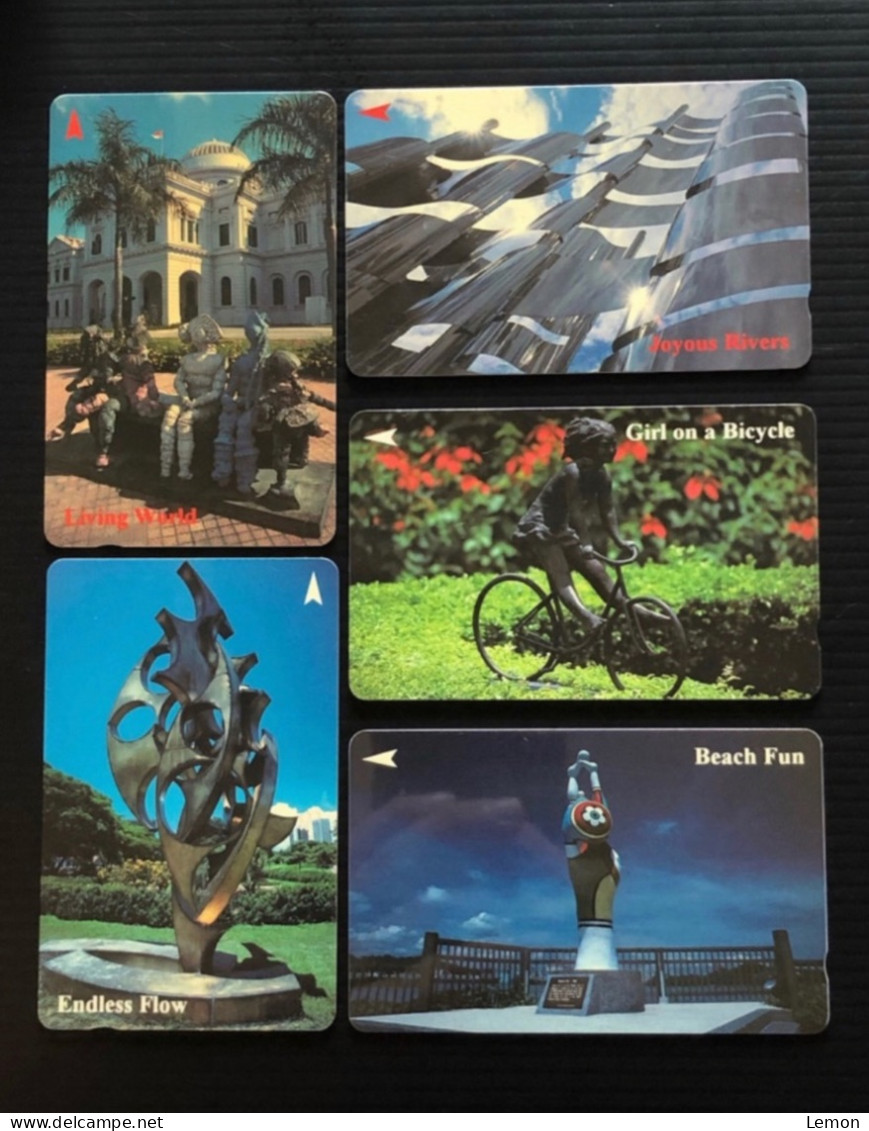 Singapore Telecom Singtel GPT Phonecard, Sculptures, Set Of 5 Used Cards Including One $50 Card - Singapour