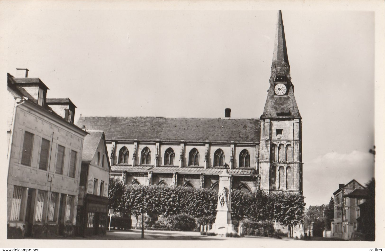 76 - Caudebec-les-Elbeuf  -  L'Eglise - Caudebec-lès-Elbeuf