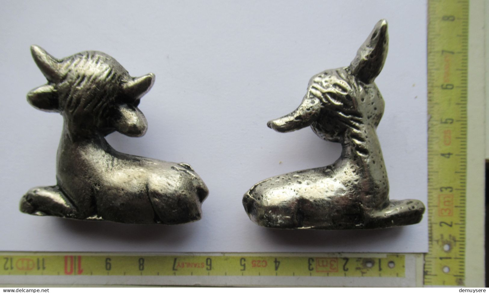 LADE 14 - STATUETTE EN MÉTAL 2 MOUTONS - METALEN BEELDJE 2 SCHAPEN  - 144 ET 110 GRAM - Metaal