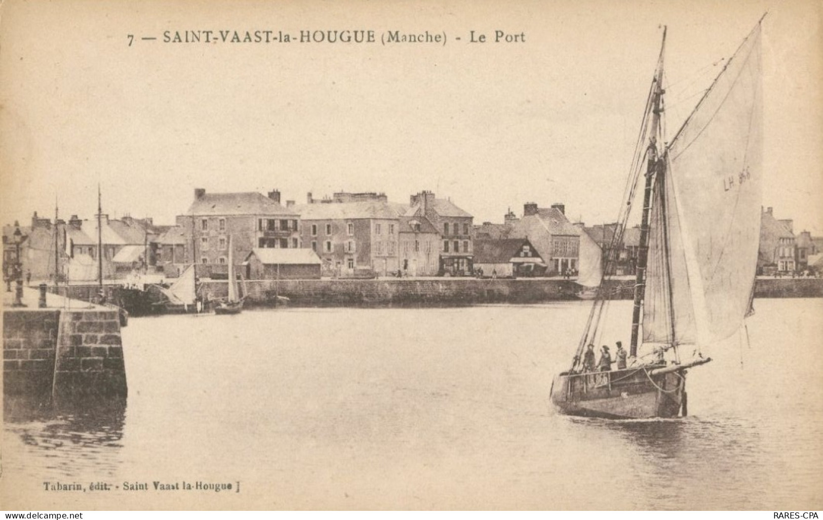 50 - SAINT VAAST LA HOUGUE - Le PORT  - TB - Saint Vaast La Hougue