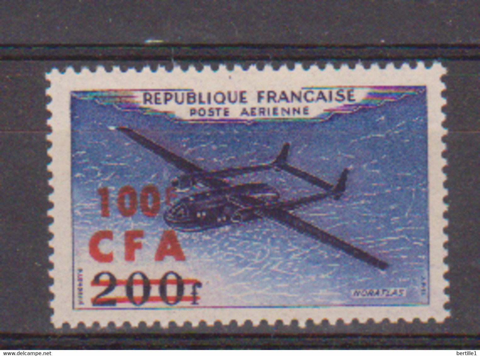 REUNION        N°  YVERT  PA 53   NEUF AVEC CHARNIERES      ( CHARN   01/ 16 ) - Airmail