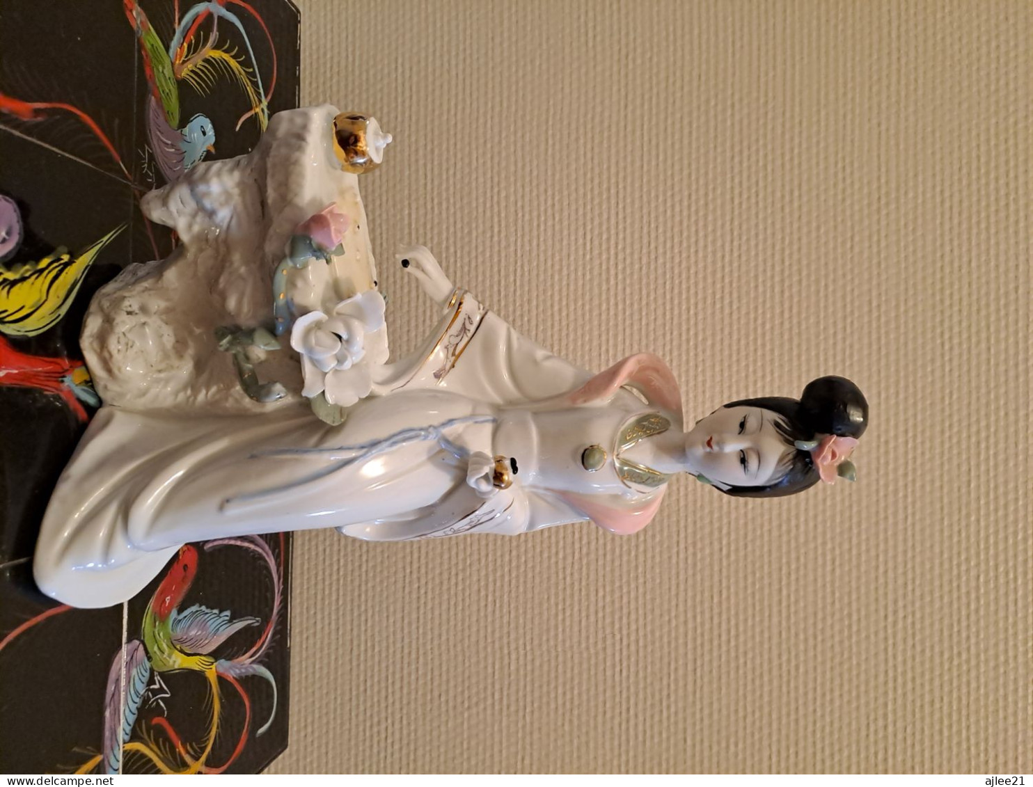 Statue Geisha Biscuit Et Porcelaine Jeu De Go. - Art Asiatique