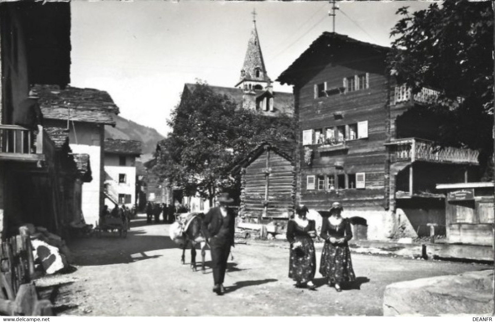 CH - SUISSE : Evolène, Rue Du Village. - Evolène