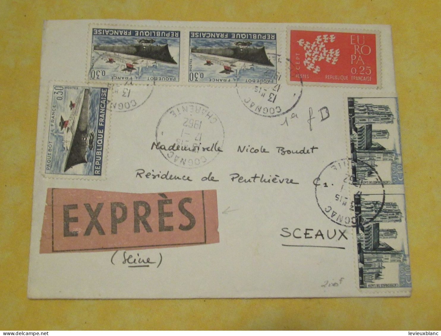 1  Enveloppe Affranchie/avec 6 Timbres "Paquebot FRANCE, Cathédrale De Laon Et CEPT / Cognac/Sceaux  /1968       TIMB176 - Andere & Zonder Classificatie