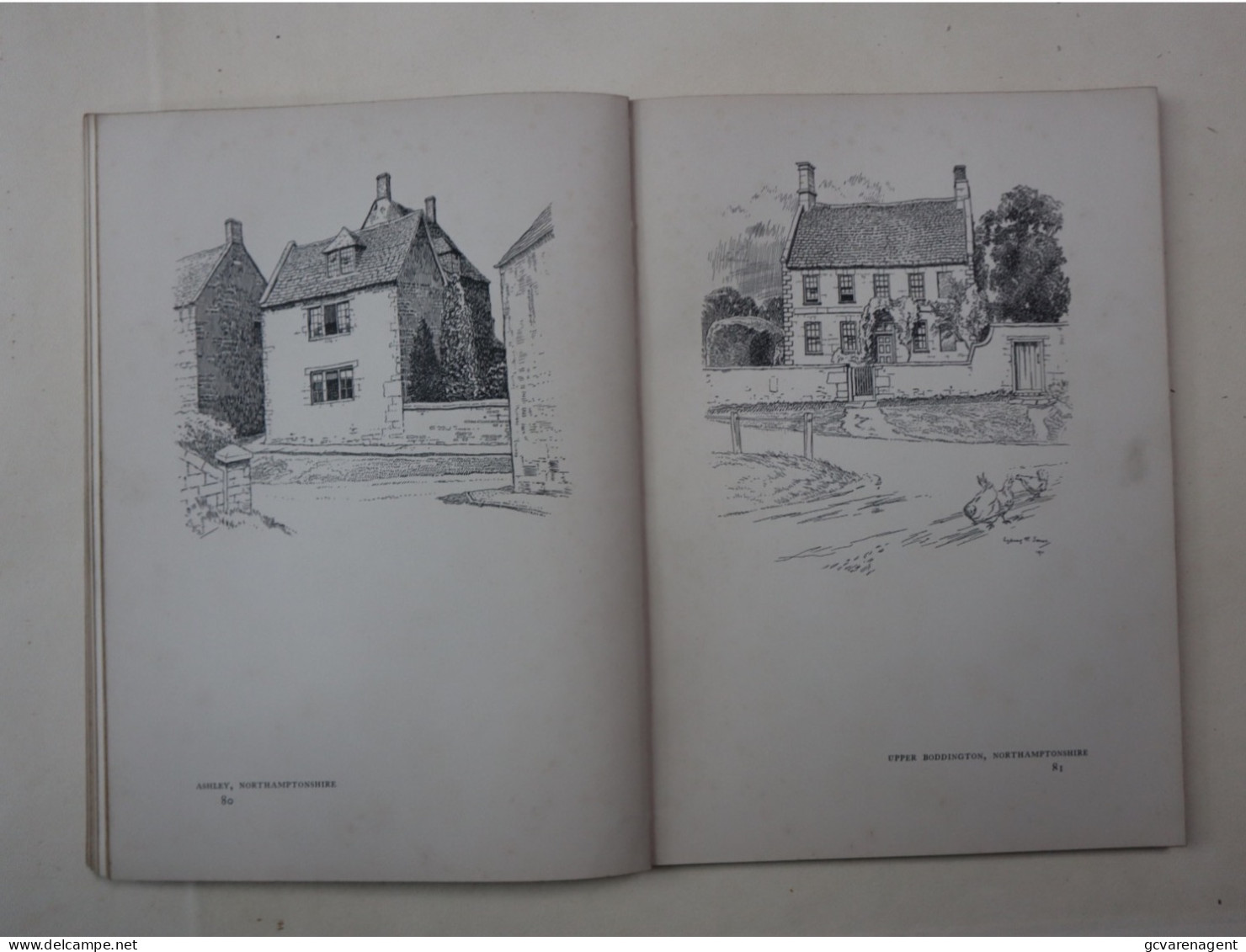 THE VILLAGE HOMES OF ENGLAND THE STUDIO 1912 - 163 PAGES ) BON ETAT - 29 X 21 CM    VOIR SCANS