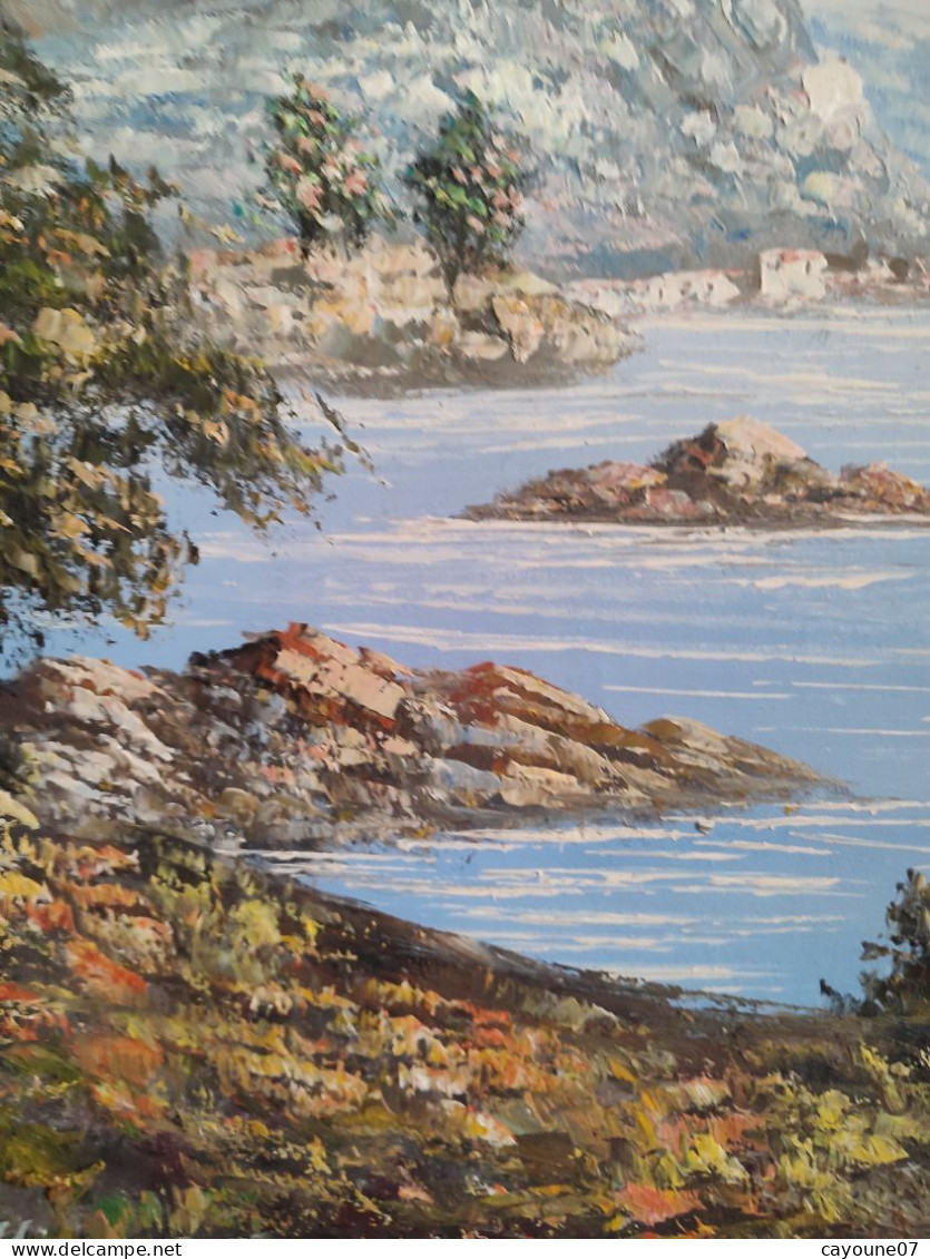 P.SARDLIC (XXème) " Bord de mer côte d'azur" huile sur toile cadre bois doré