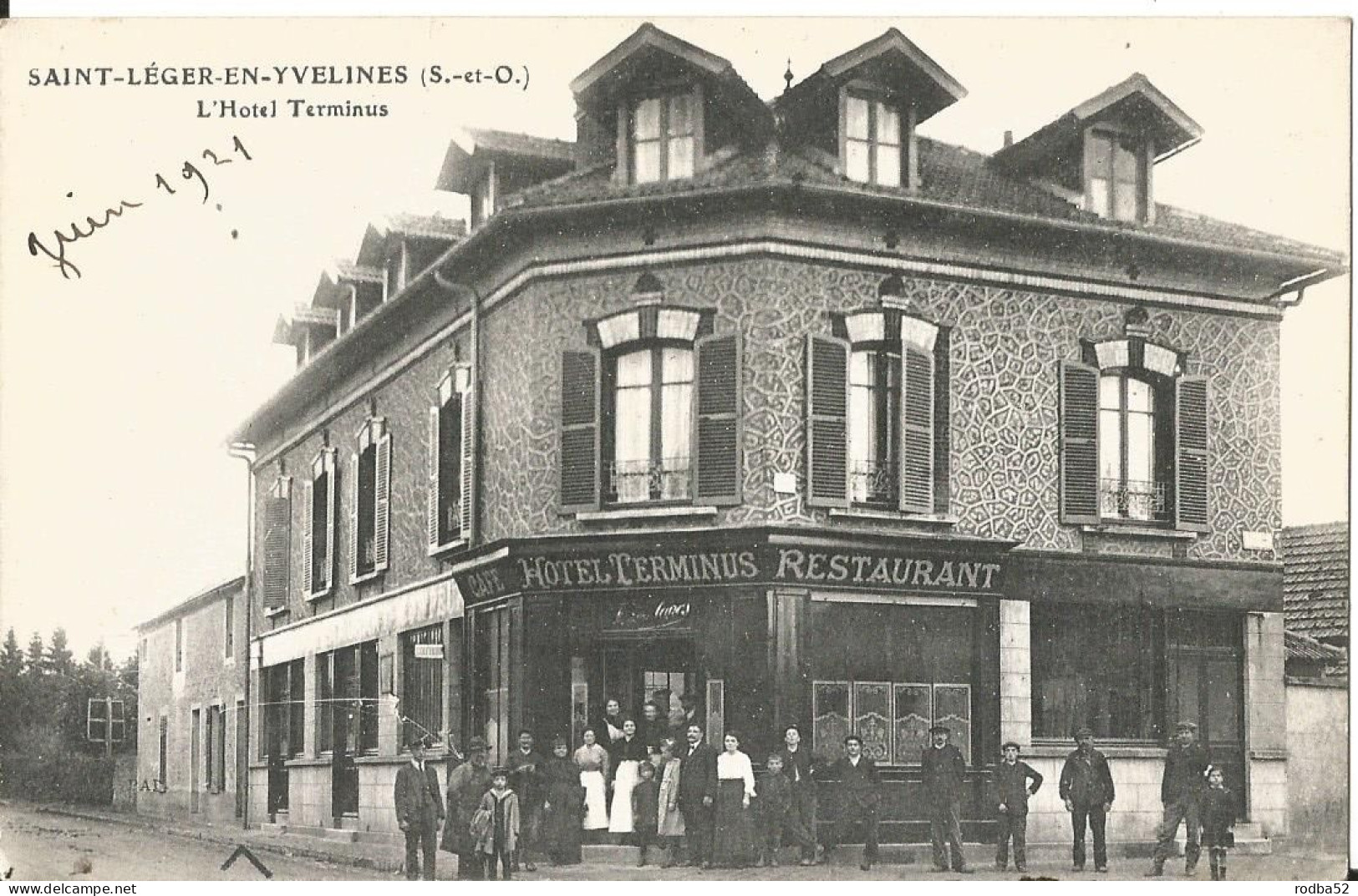 CPA - -  78 - Saint Leger En Yvelines - Hotel Terminus - Très Animée - St. Leger En Yvelines