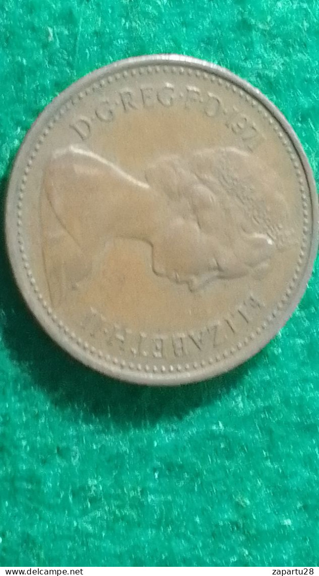 İNGİLTERE--1971-   1   PENNY - 1 Penny & 1 New Penny