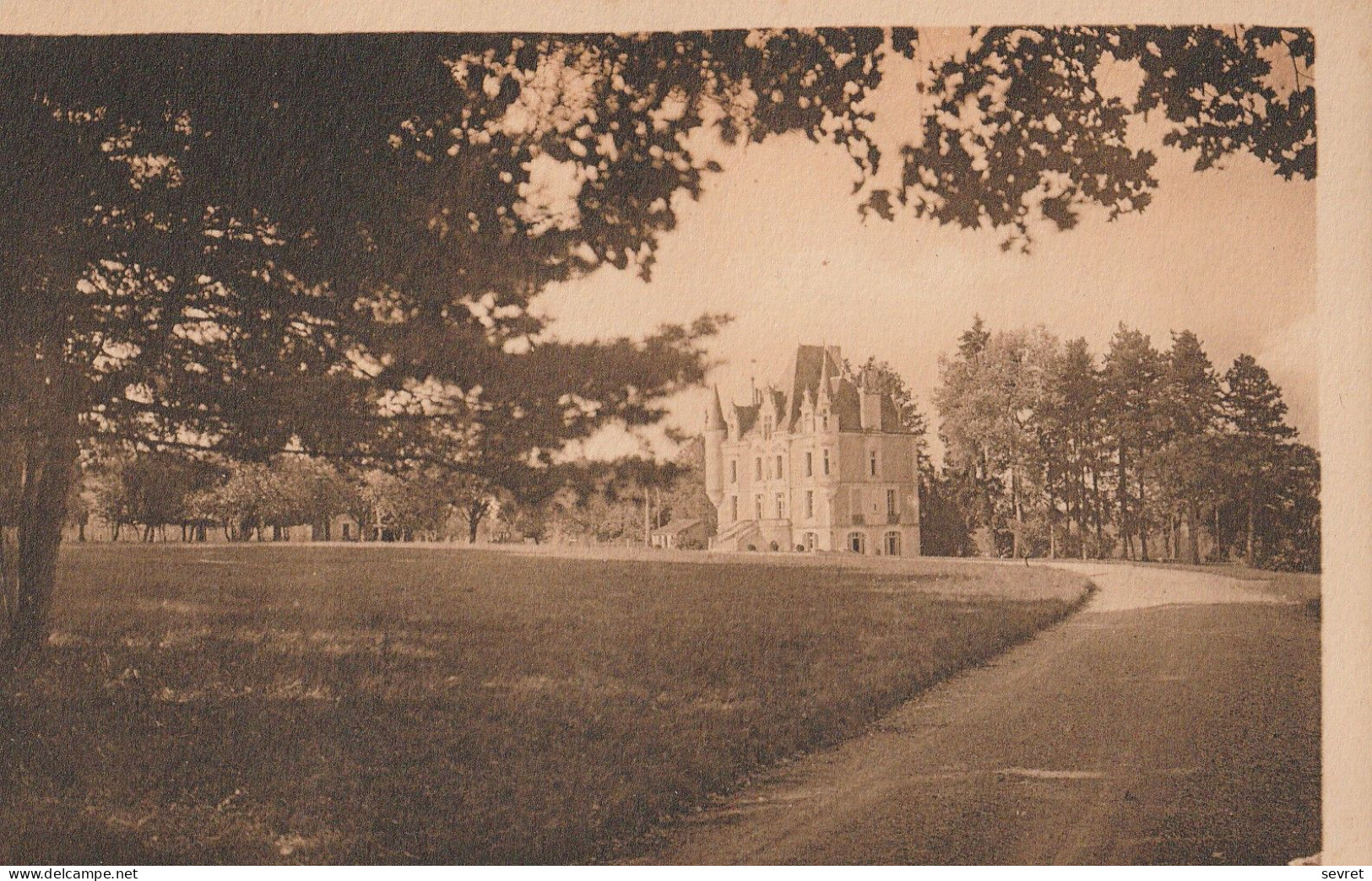 VOUNEUIL SOUS BIARD . - Château Des Quatre-Vents - Vouneuil Sous Biard