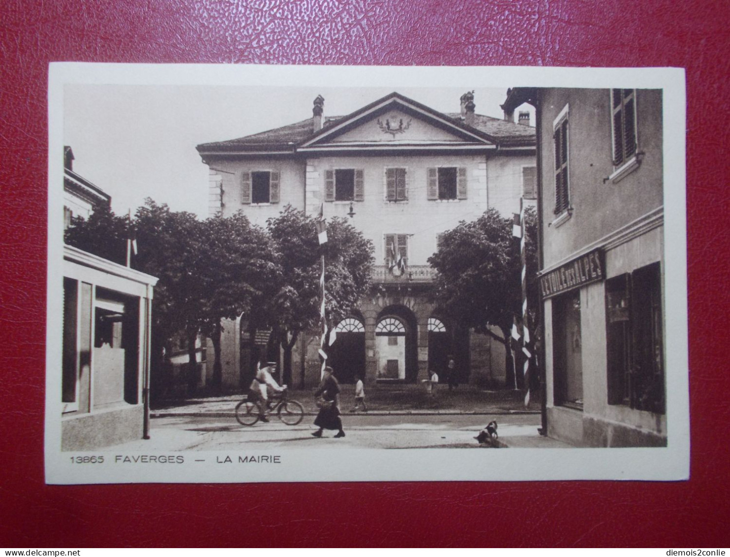 Carte Postale - FAVERGES (74) - La Mairie (5086) - Faverges