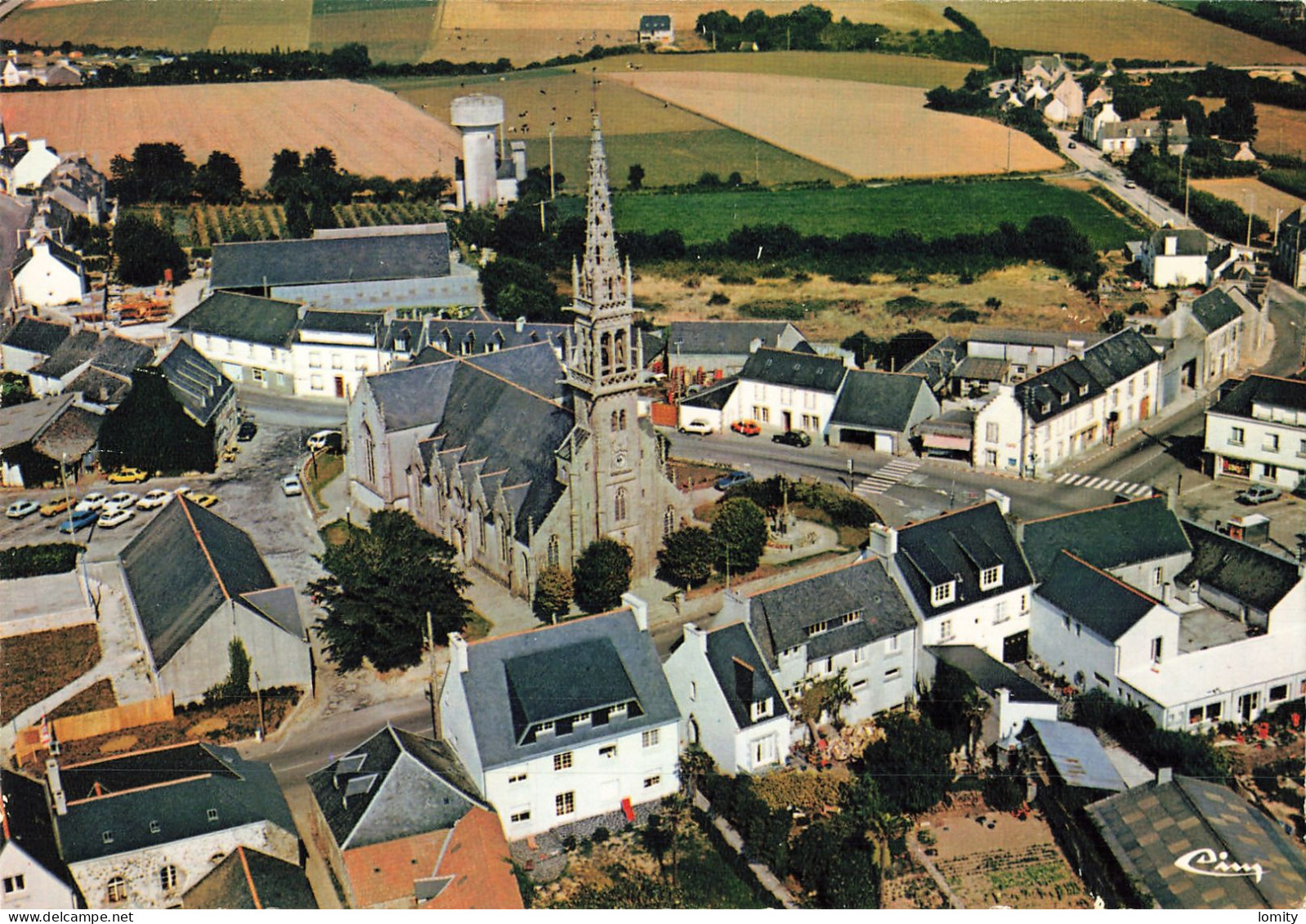 29 Plonevez Porzay Vue Générale Aérienne Sur Le Bourg CPM Cachet 1982 - Plonévez-Porzay