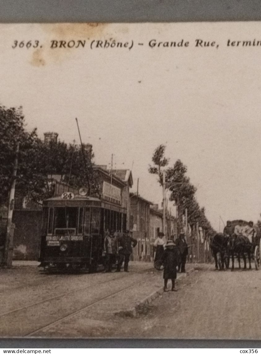 CPA 69 BRON Grande Rue Terminus Du Tramway - Bron