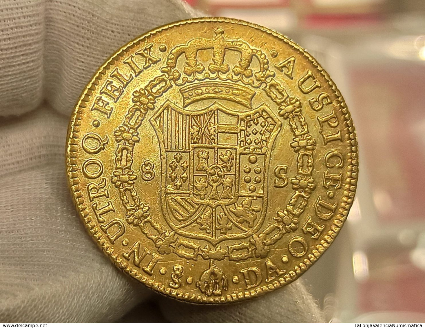 España Spain Carlos III - 8 Escudos 1779 Santiago DA Km 27 Oro Ebc Xf - Autres & Non Classés