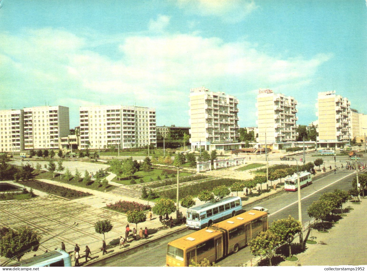 CHISINAU, ARCHITECTURE, BUS, PARK, MOLDOVA, POSTCARD - Moldavie