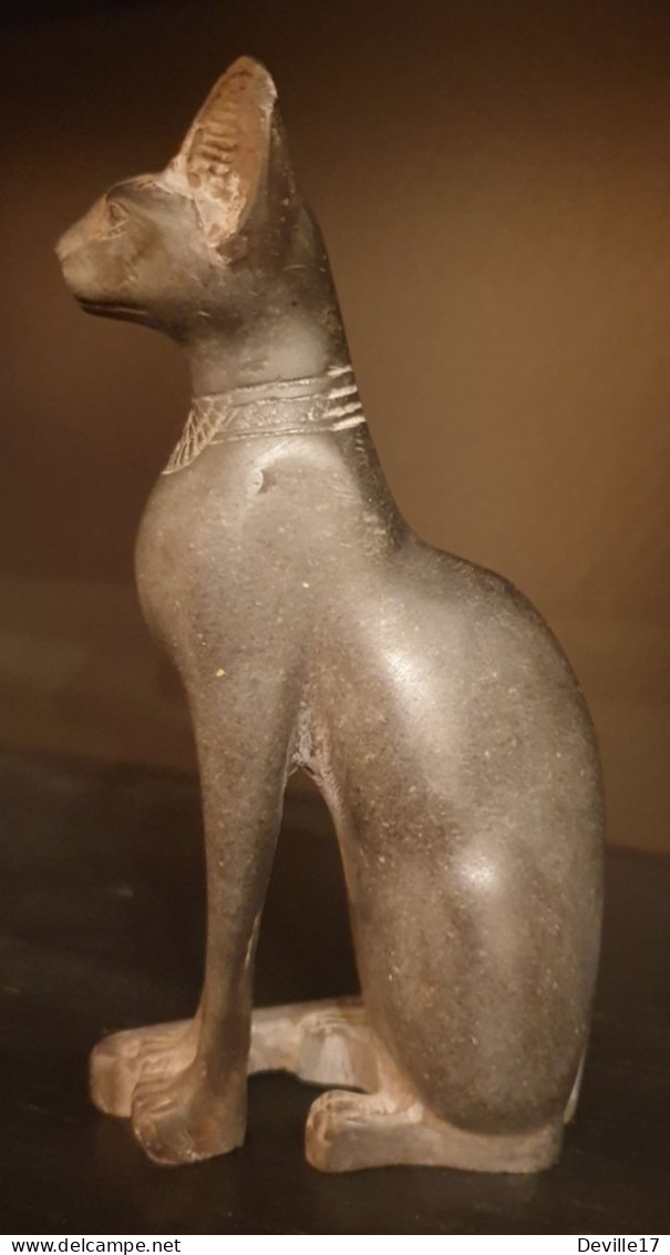 REPRODUCTION SCULPTURE DE LA DEESSE EGYPTIENNE "BASTET" EN CHAT - Piedras Y Mármoles