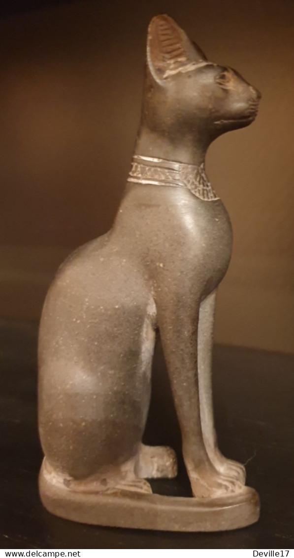 REPRODUCTION SCULPTURE DE LA DEESSE EGYPTIENNE "BASTET" EN CHAT - Pierres & Marbres