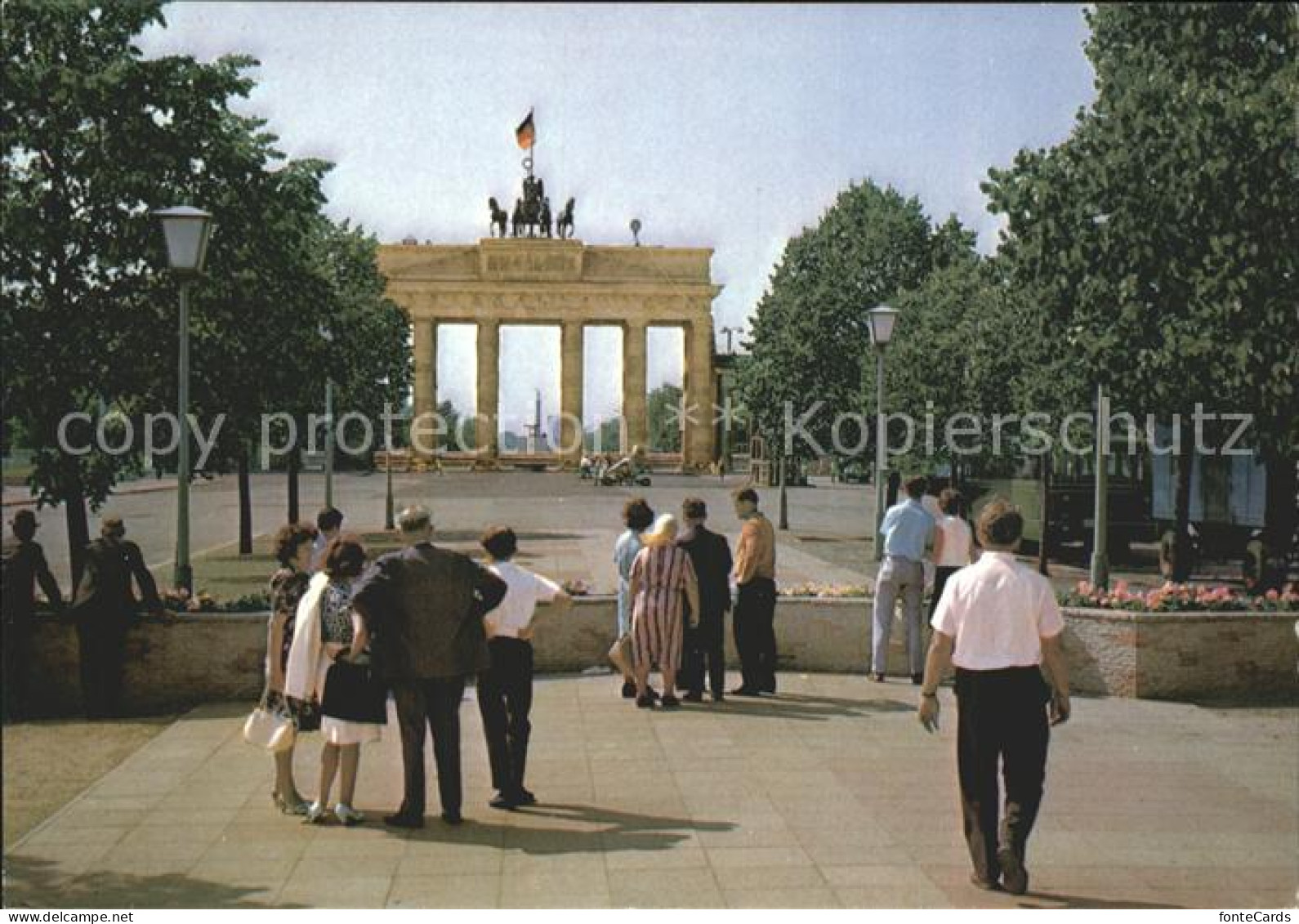 72172720 Brandenburgertor Ostseite  Brandenburgertor - Brandenburger Door