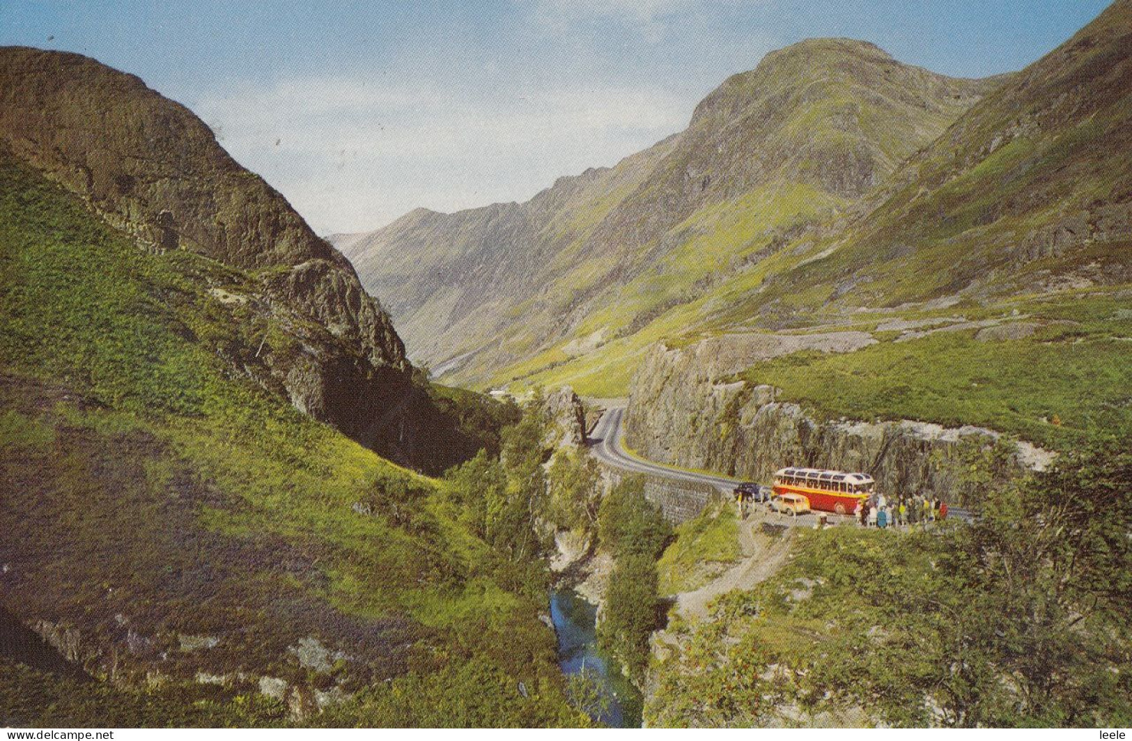 BR12. Collectible Postcard. Looking Into The Gorge, Glen Coe.  Argyllshire. Scotland - Argyllshire