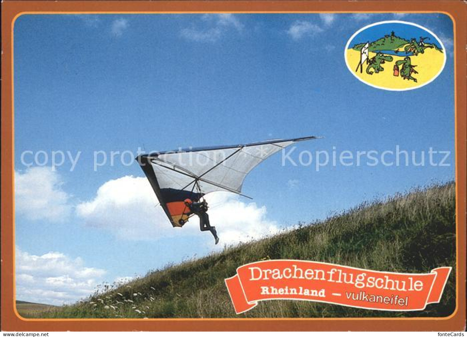 72148205 Drachenflug Drachenflugschule Rheinland-Vulkaneifel   - Parachutespringen