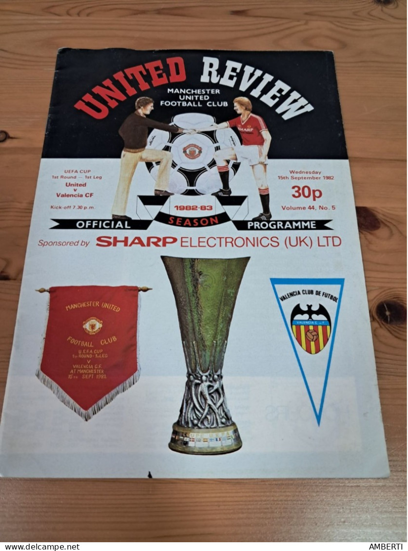 Manchester Utd Vs Valencia CF Programa UEFA 82/83 - Libros