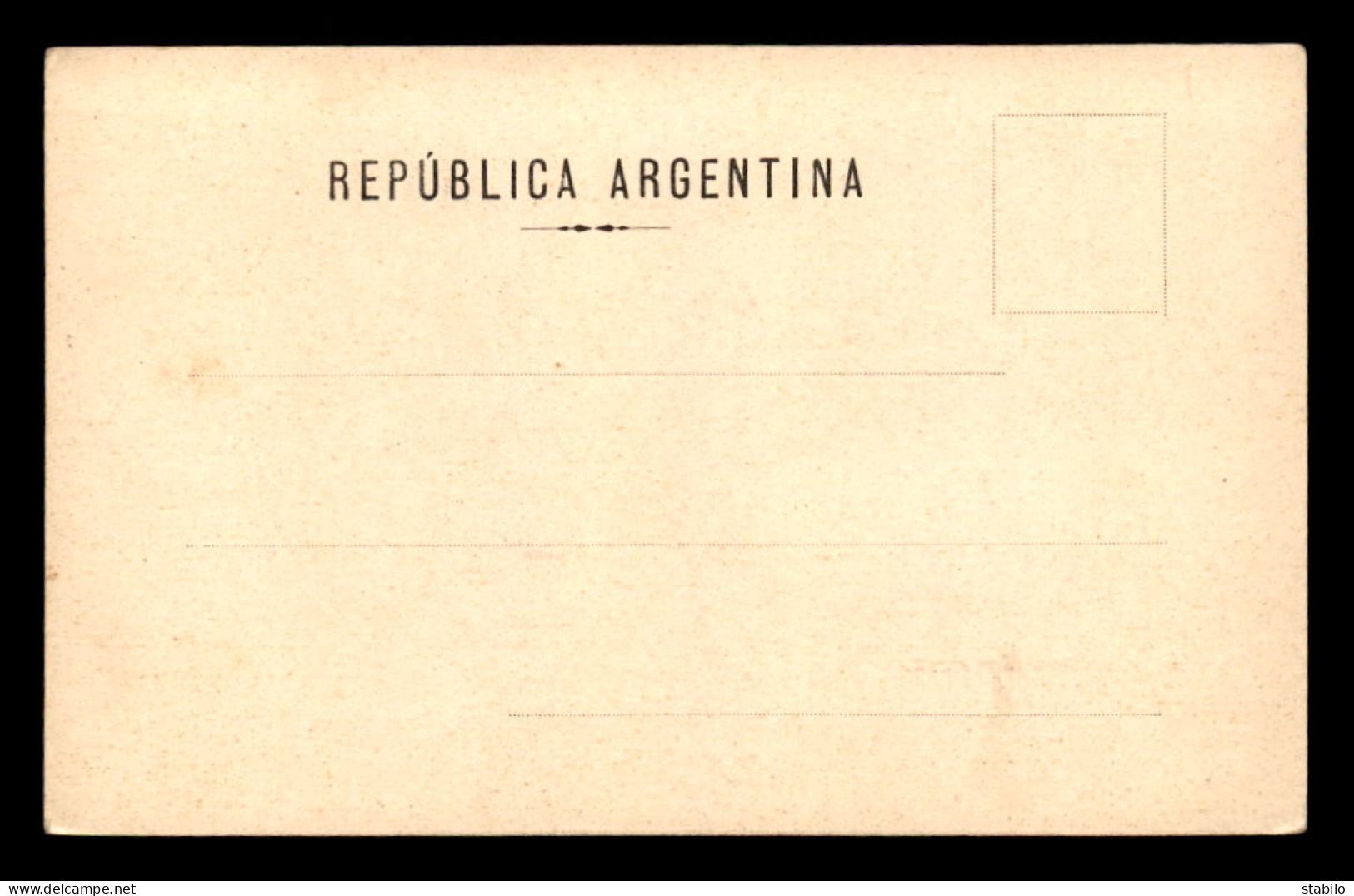 ARGENTINE - BUENOS AIRES - PLAZA GENERAL LAVALLE - Argentine