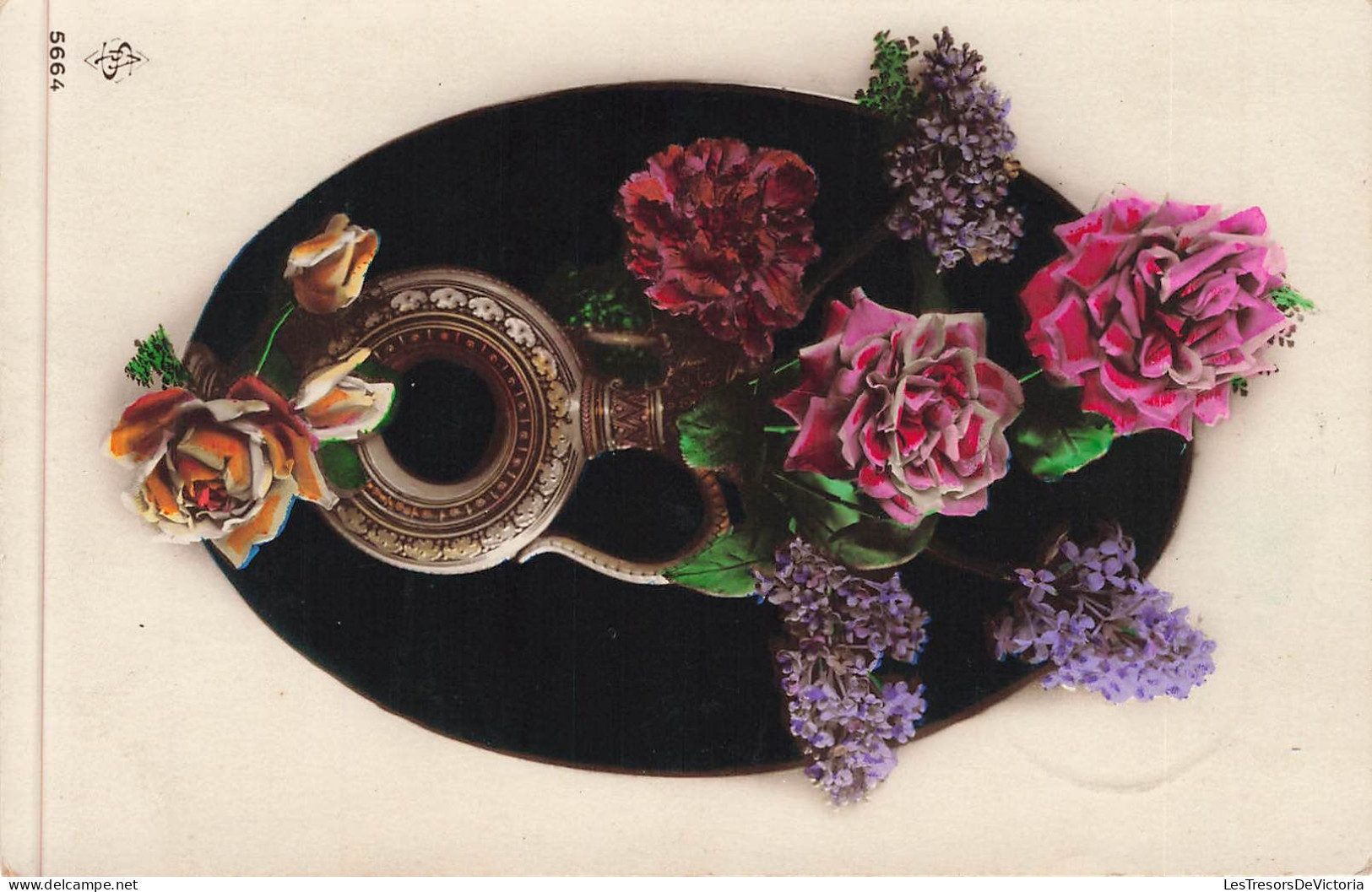 MODE - Une Fleur Dans Une Vase - Carte Postale - Moda