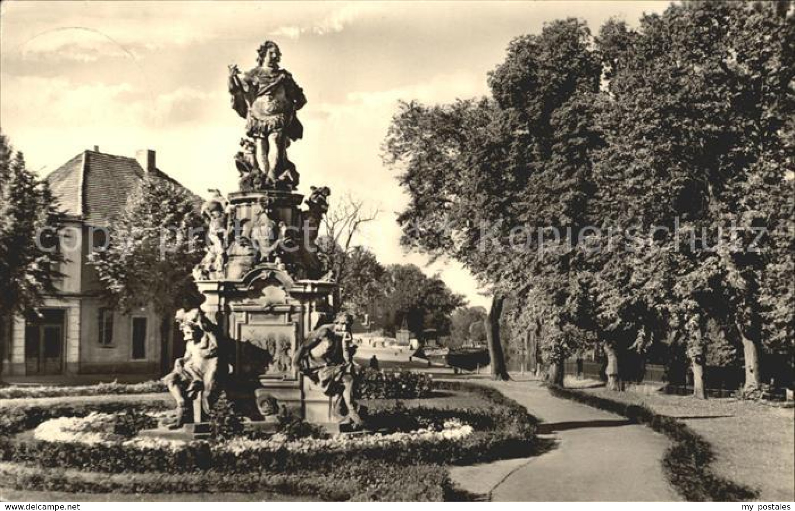 41999785 Rathenow Schleusenplatz Denkmal Rathenow - Rathenow