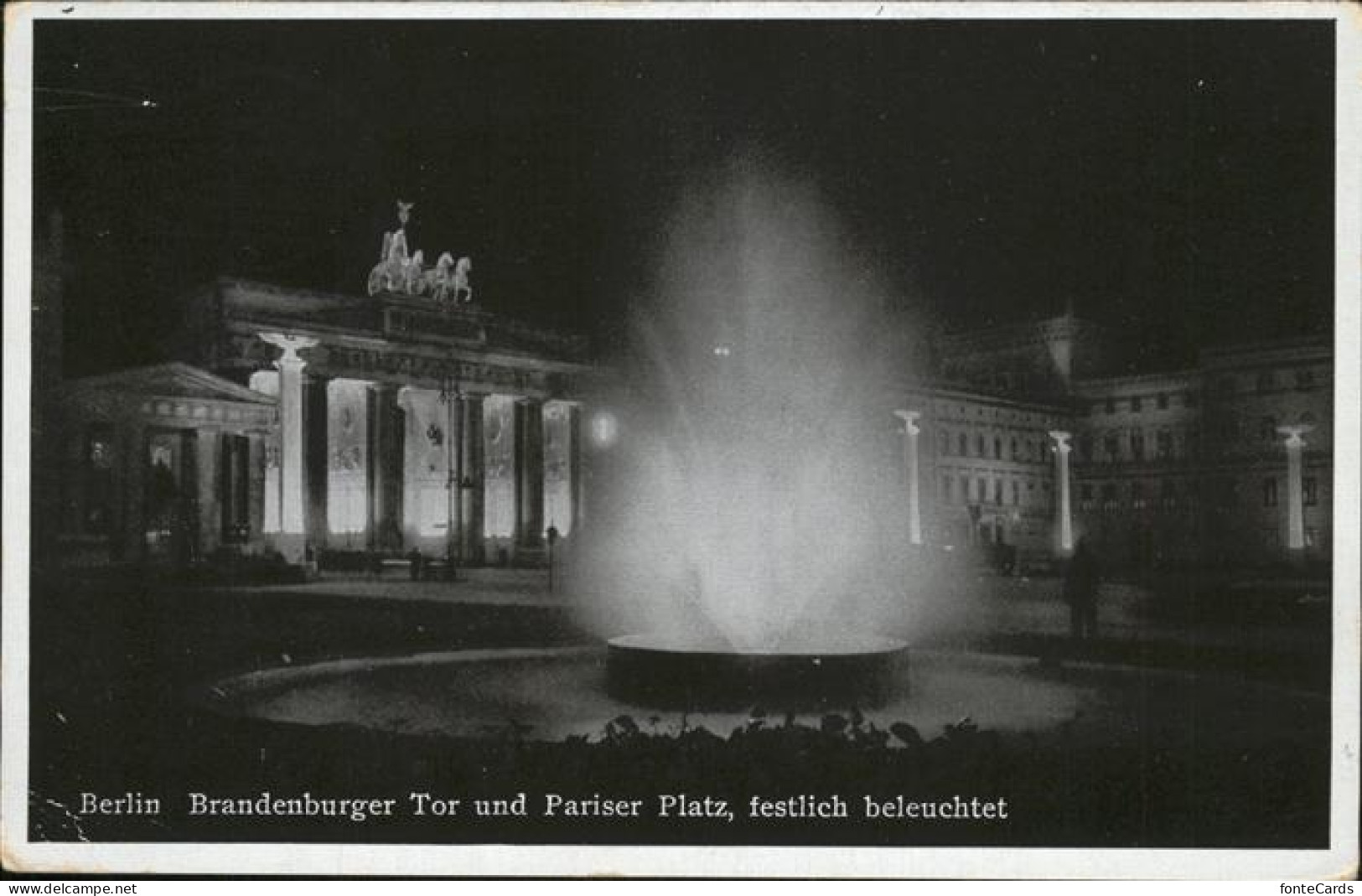 41350044 Brandenburgertor Berlin Pariser Platz Brunnen Brandenburgertor NZ4 - Porta Di Brandeburgo