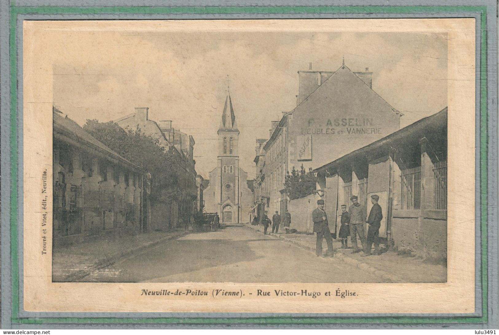 CPA - NEUVILLE-de-POITOU (86) - Aspect De La Rue Victor-Hugo En 1906 - Neuville En Poitou