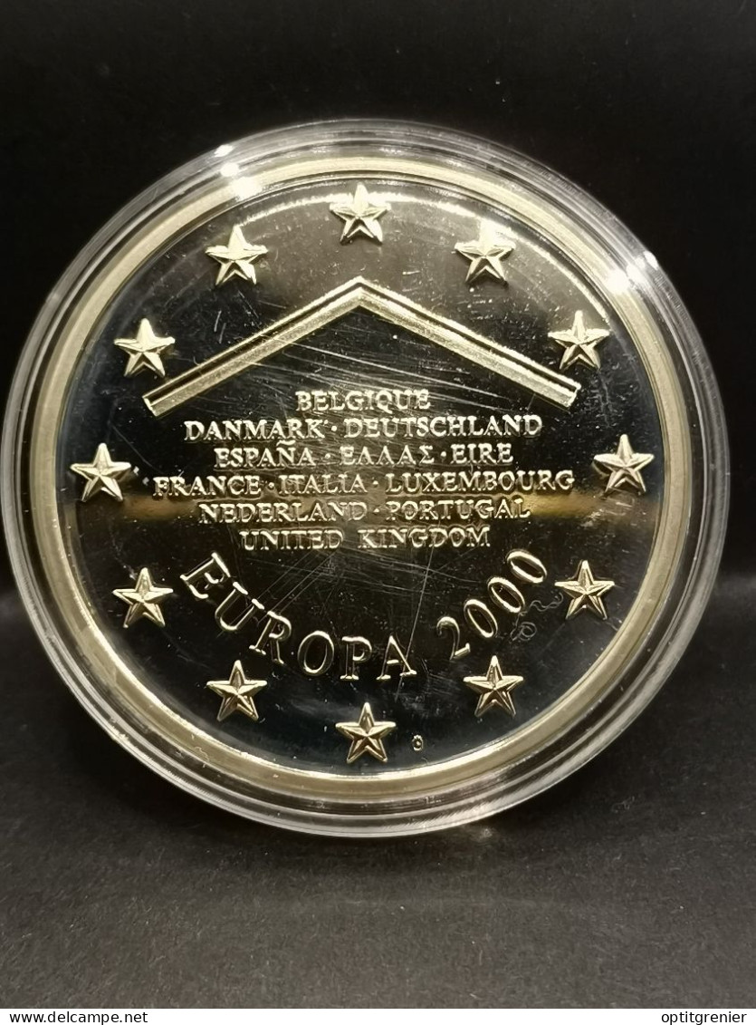 MEDAILLE EUROPA 2000  40mm 26 G + CERTIFICAT - Non Classés