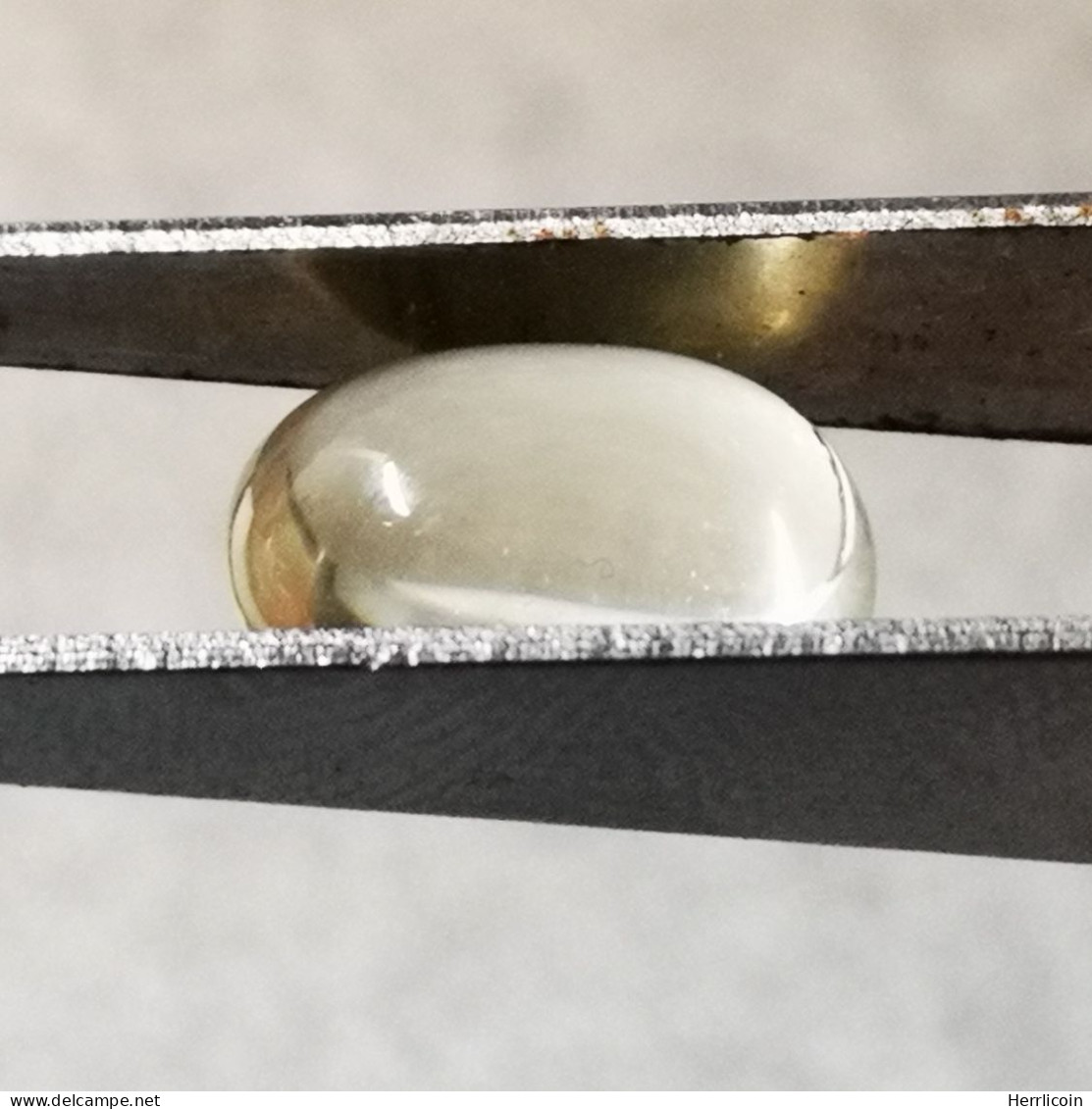 Feldspath "Orthose" Naturel D'Afrique - Cabochon 3.15 Carats - 11.0 X 7.7 X 4.9 Mm - Moonstone