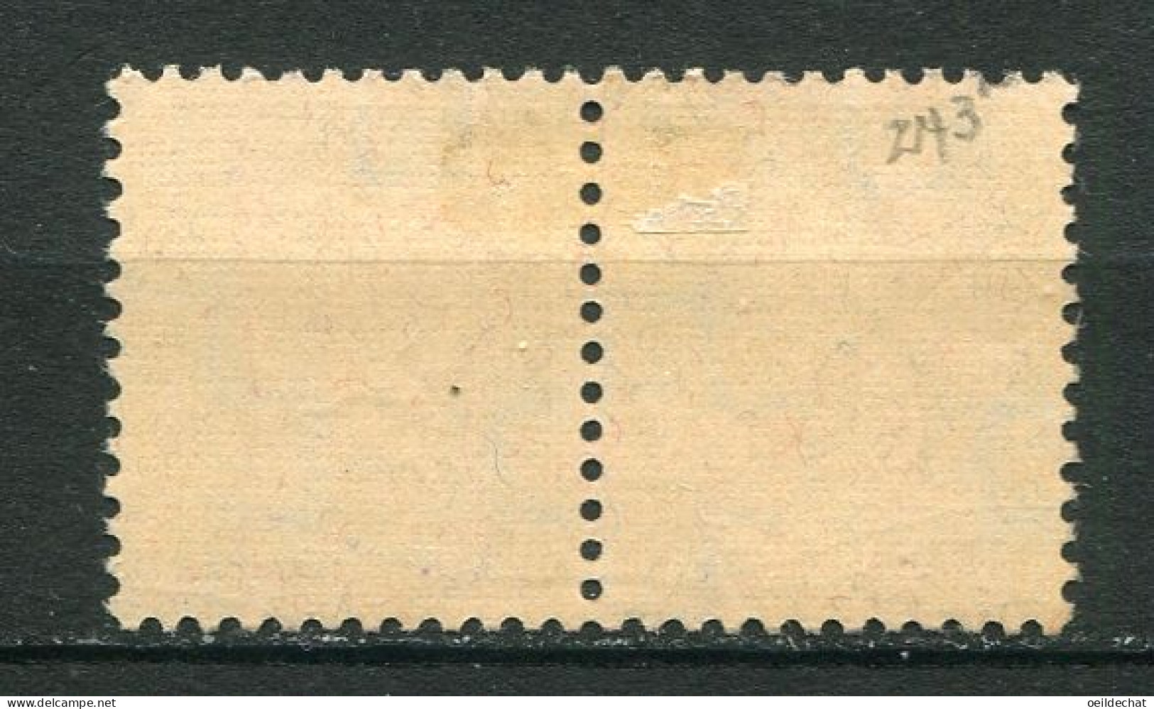 26202 Suisse N°243b° 10c. Violet Foncé Sur Chamois Tête-bêche  1930-31  TB - Tete Beche