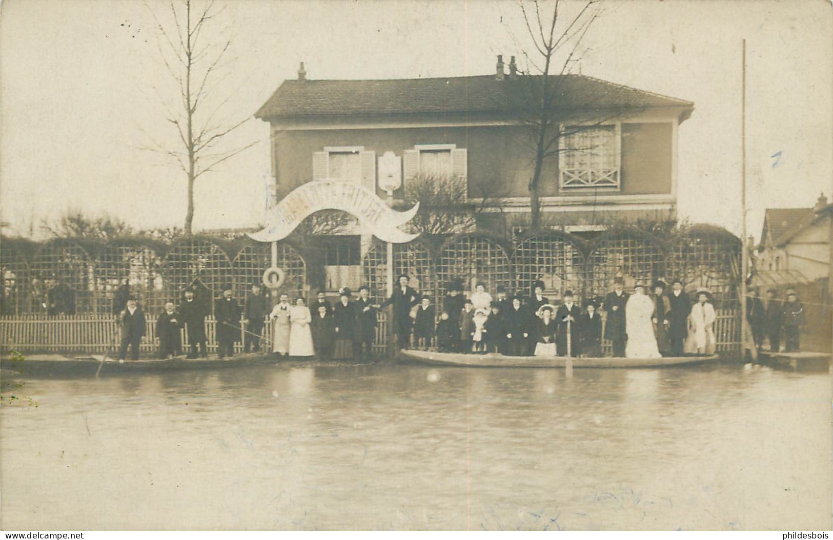 VAL D'OISE  PERSAN  (carte Photo)  " Guinguette Restaurant Dancing " Inondation 1910 - Persan