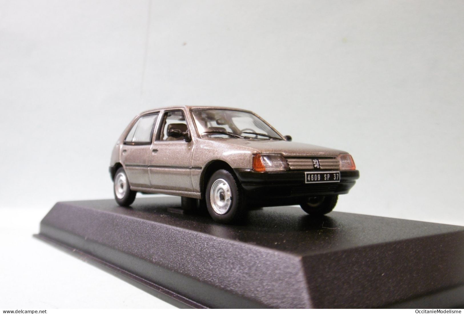 Norev - PEUGEOT 205 GL 1988 Marron Métallisé Réf. 471724 Neuf NBO 1/43 - Norev