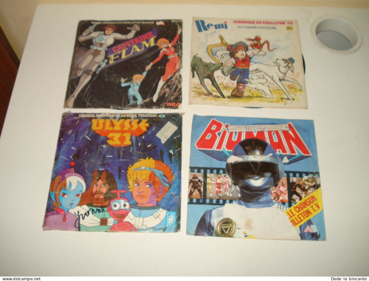 B13 /  Lot  4 X 45 T - Capitaine Flam - Bioman - Ulysse 31 - Remi - Années 1980 - Musique De Films