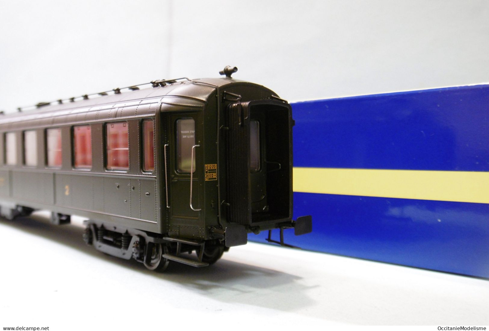 REE - Voiture BACALAN BUFFET SNCF ép. IIIB réf. VB-373 Neuf NBO HO 1/87