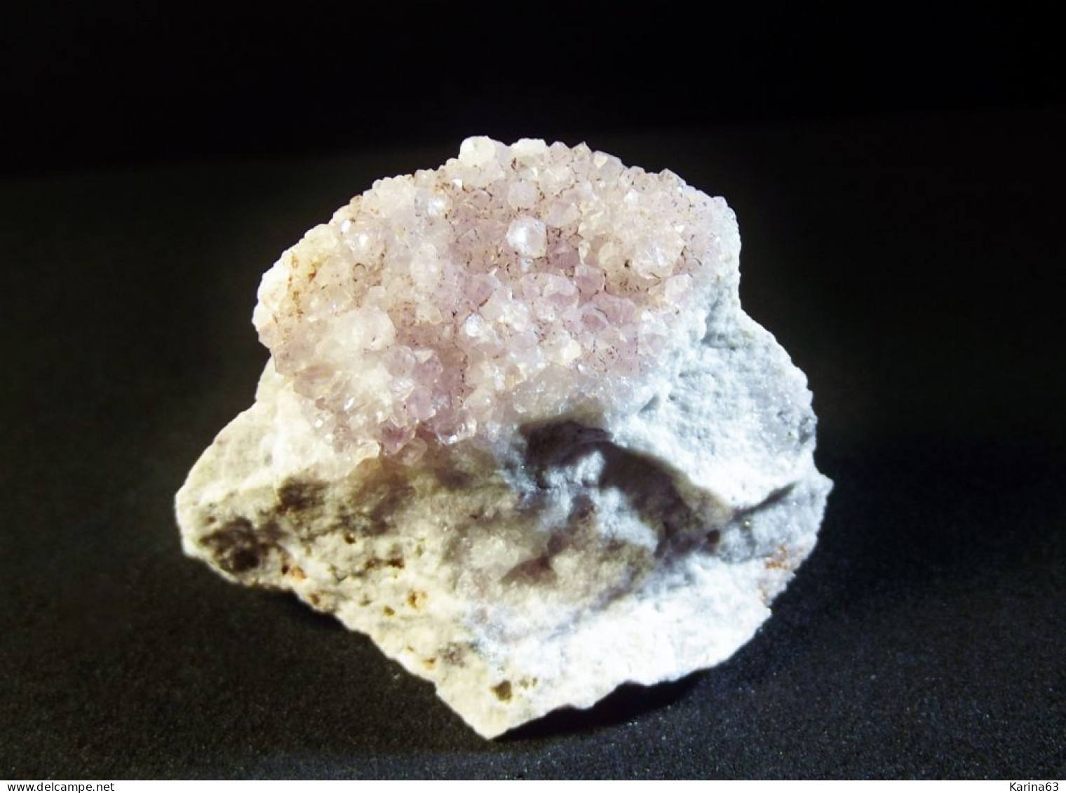 Quarz Var. Amethyst ( 4 X 2.5 X 3 Cm ) Le Faymont - Val D'Ajol - Vosges - France - Minerals